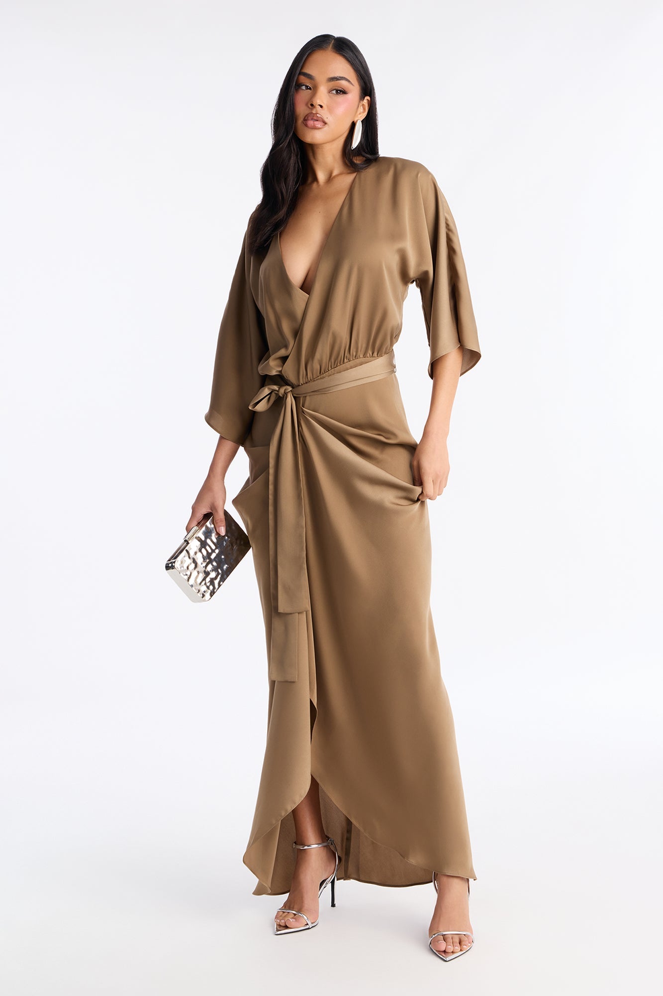 Vestido largo satinado