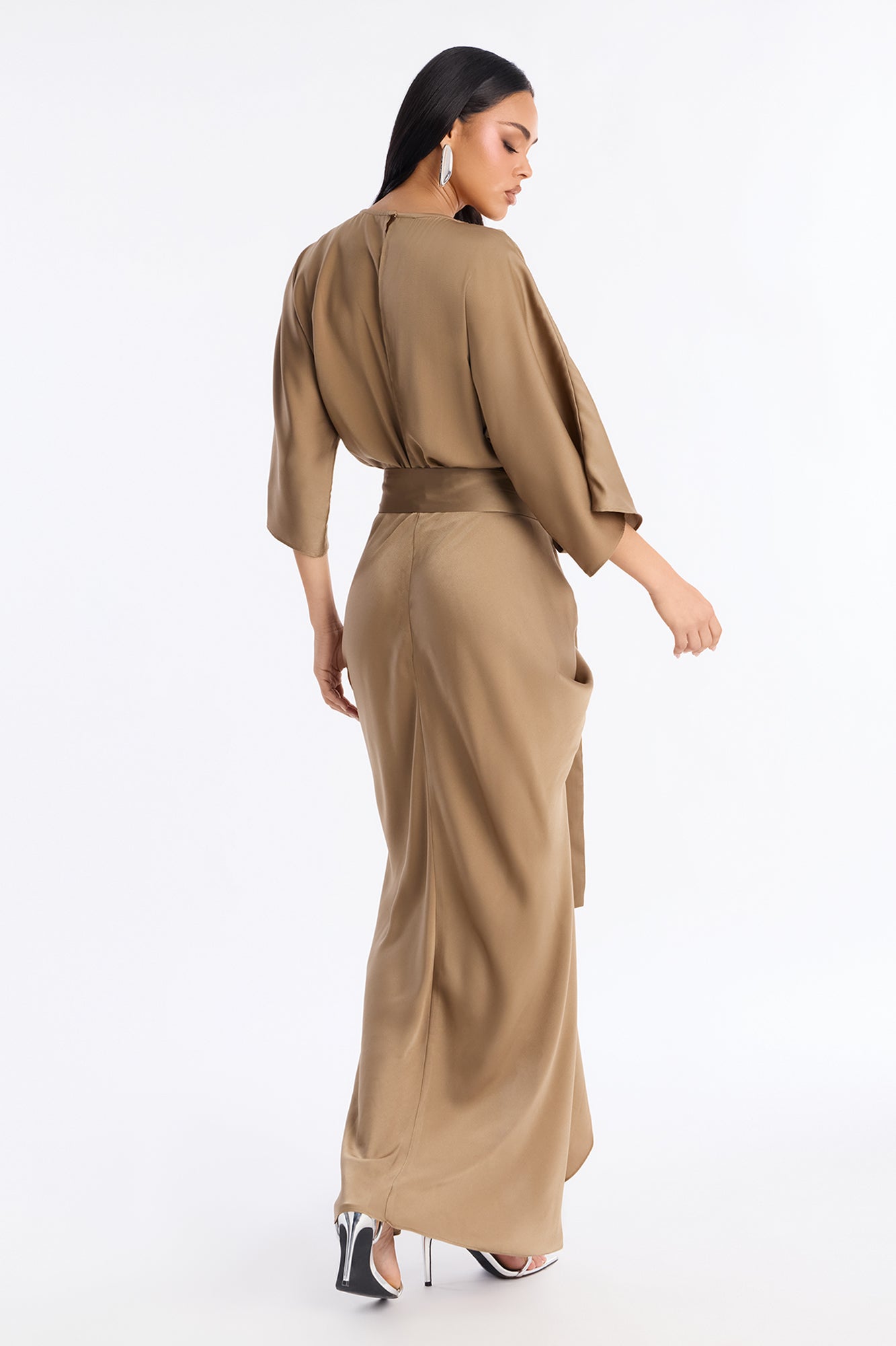 Vestido largo satinado