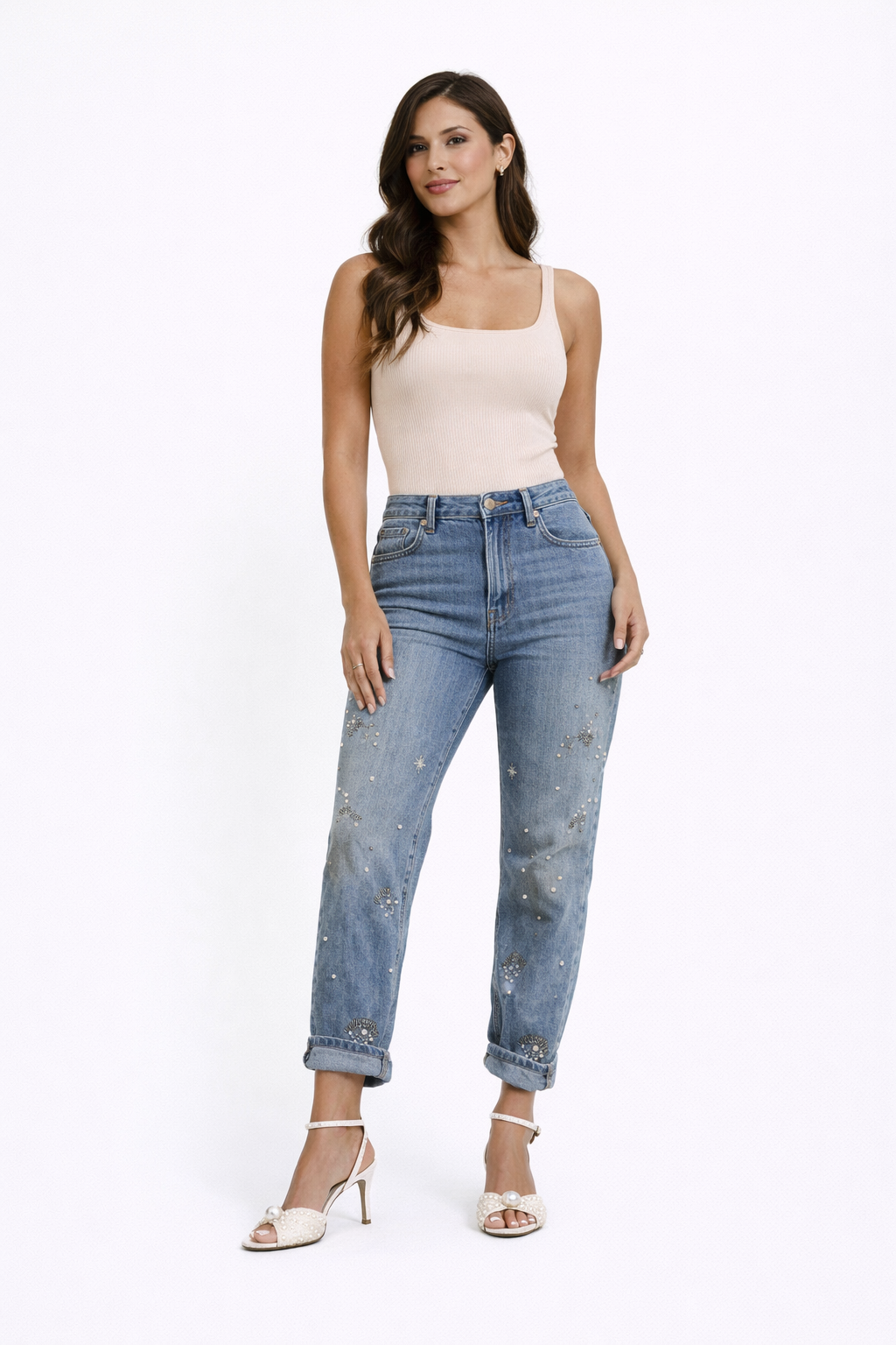 Elegantes sandalias de tacón de aguja con perlas