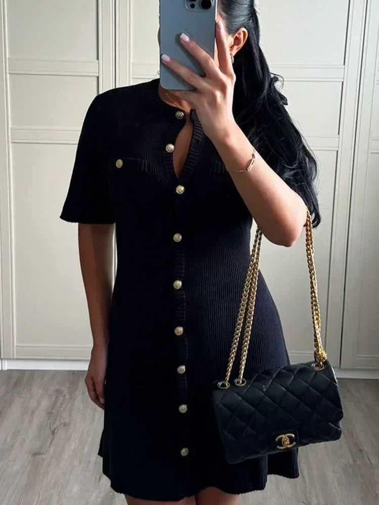 Elegante vestido mini de punto